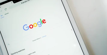 Google (2H Media na Unsplash)